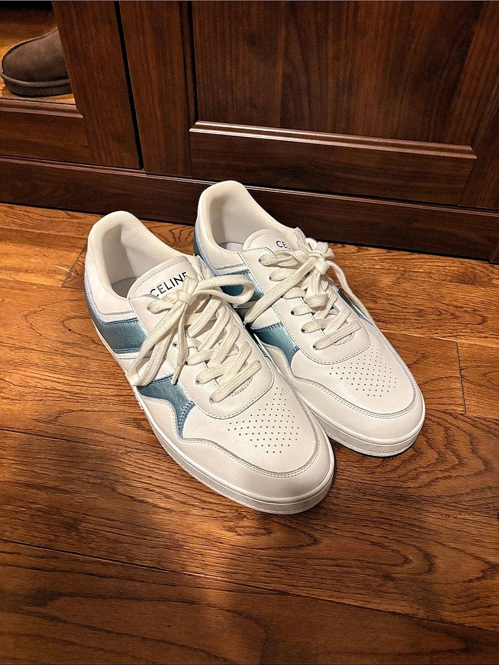 CELINE Trainer CT-04 Low Lace-Up Sneaker in Calfskin Sneakers White & Blue